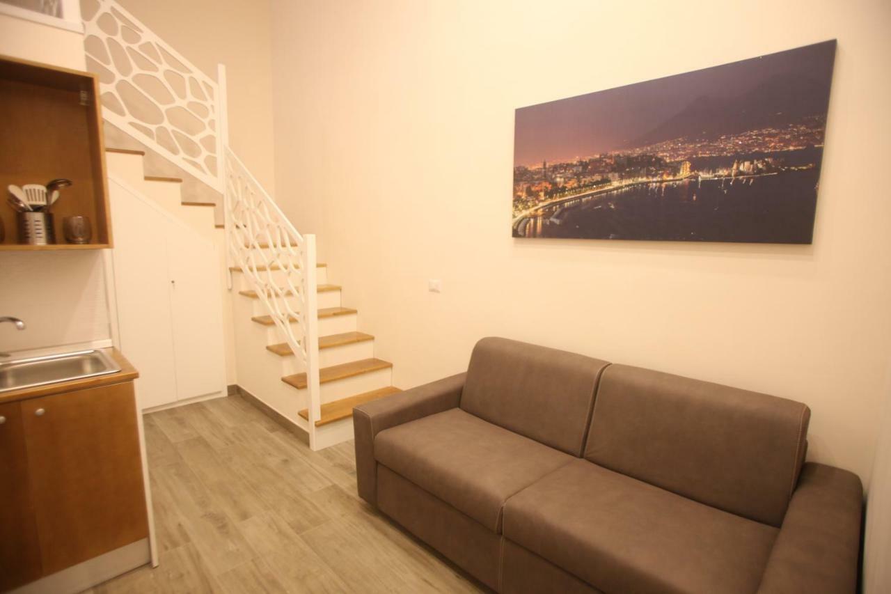 Garibaldi Station 2Punto0 Bed and Breakfast Napoli Eksteriør billede